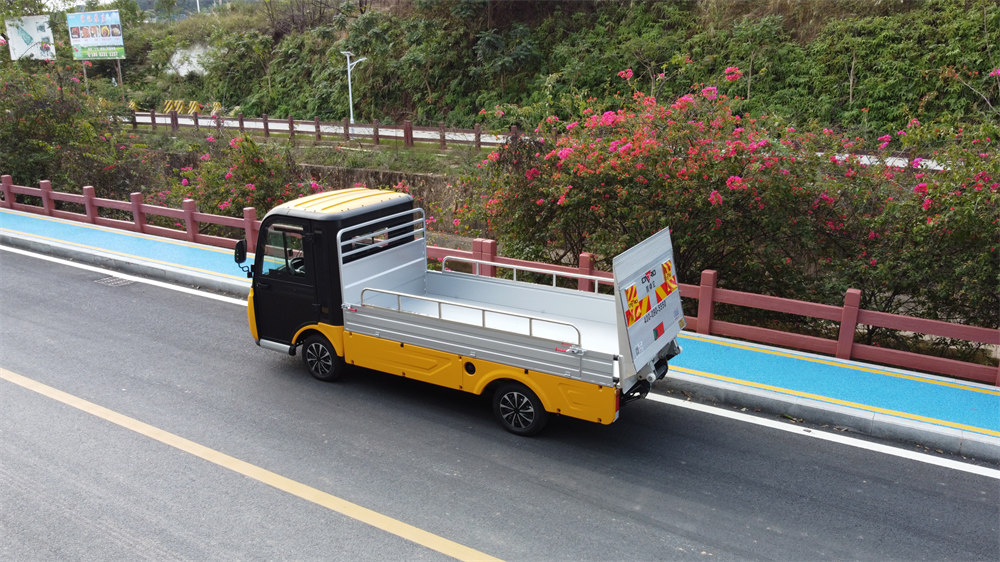 卓越2座電動(dòng)尾板小貨車